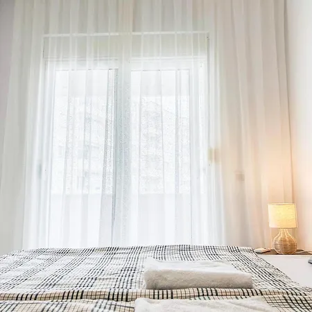 Infinity 819 Apartment *