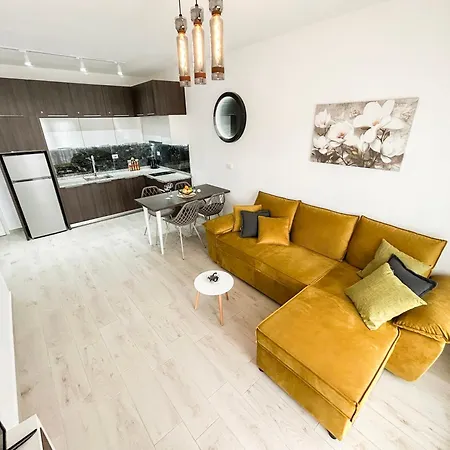 Apartment Infinity 819