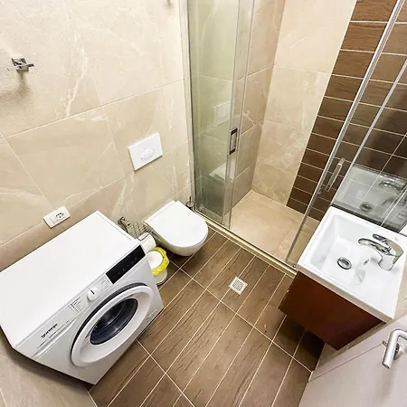 Apartment Infinity 819